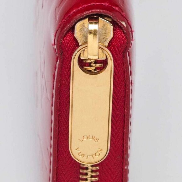 Louis Vuitton Pomme d'Amour Monogram Vernis Zippy Wallet - Picture 4 of 8